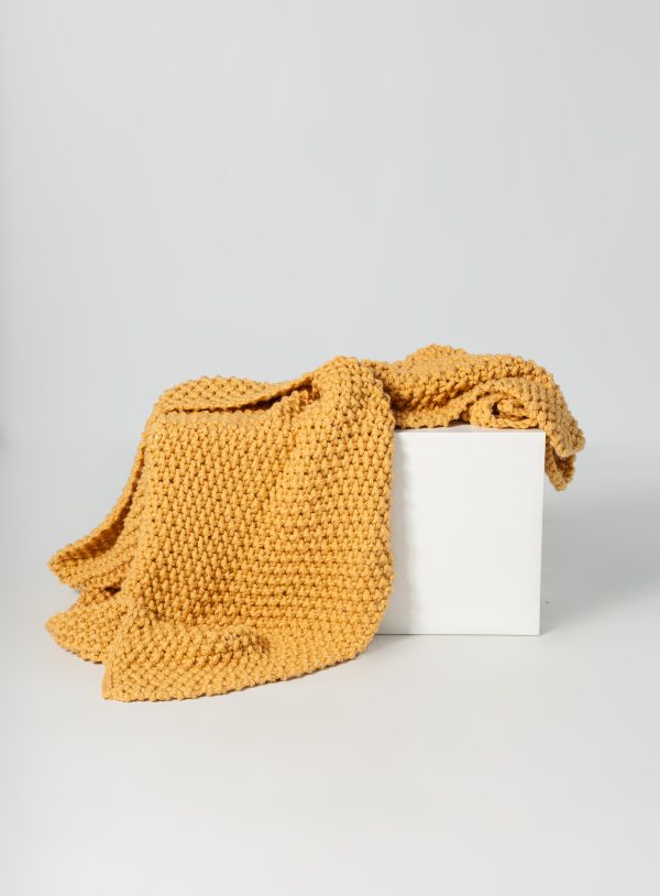 Luxury Collection Chunky Blanket